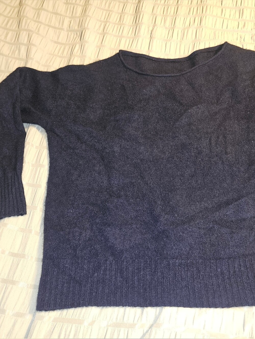 100% Cashmere Navy Sweater